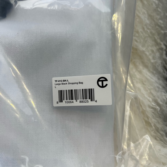 Large Black Telfar Bag - Picture 7 of 9